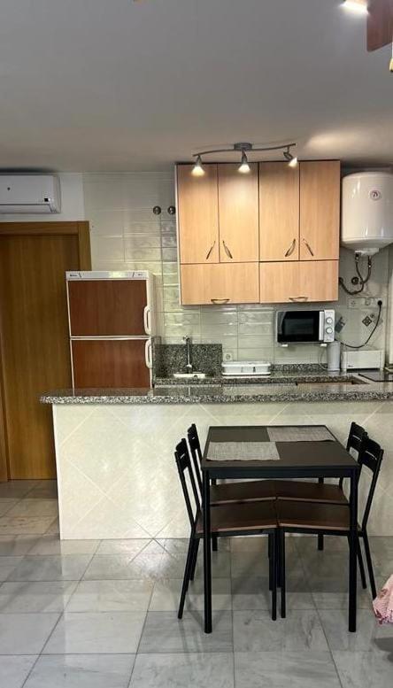 Apartamento 베날마데나코스타 외부 사진